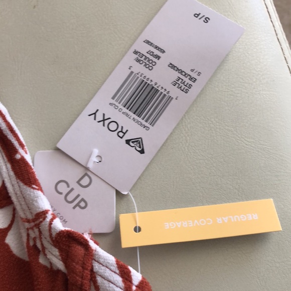 ROXY(S) Garden trip swim top D cup - Picture 2 of 9